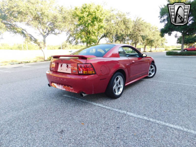 2001 Ford Mustang SVT Cobra