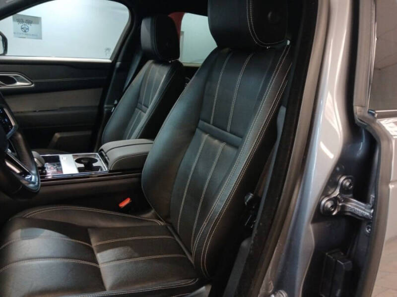 2022 Land Rover Range Rover Velar P250 R-Dynamic S