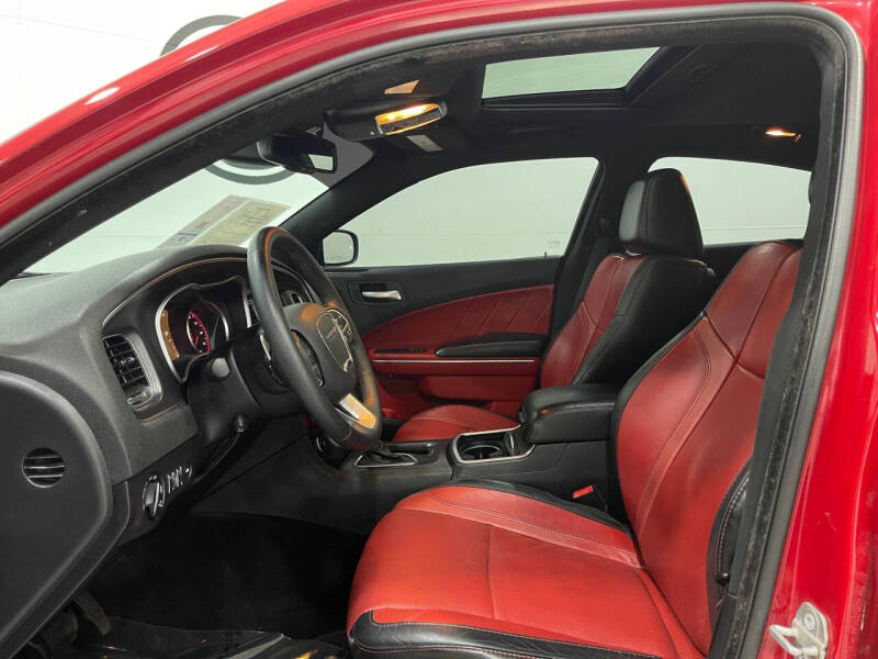 2016 Dodge Charger SXT