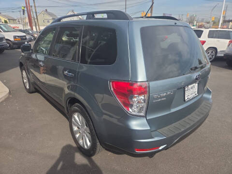 2013 Subaru Forester 2.5X Limited