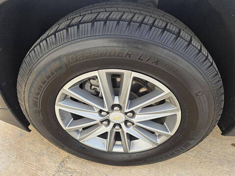 2022 Chevrolet Traverse LT Cloth