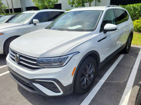 2022 Volkswagen Tiguan SE