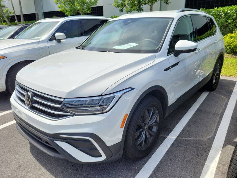 2022 Volkswagen Tiguan SE