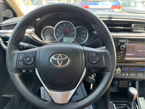 2015 Toyota Corolla LE