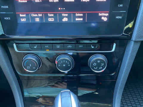 2018 Volkswagen Golf GTI S