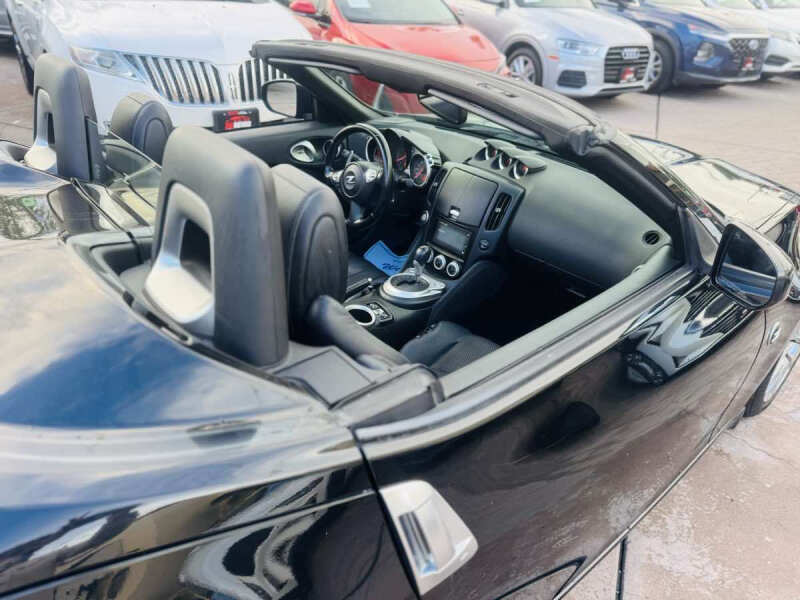 2013 Nissan 370Z Roadster Touring