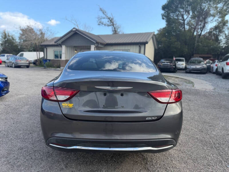 2015 Chrysler 200 Limited