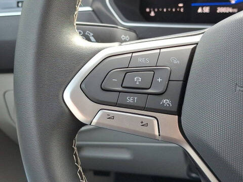 2023 Volkswagen Tiguan SE