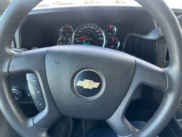 2017 Chevrolet Express 2500