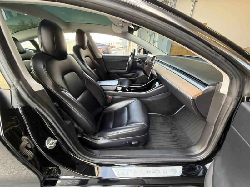 2018 Tesla Model 3 Performance