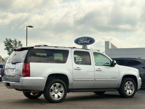 2013 GMC Yukon XL SLE