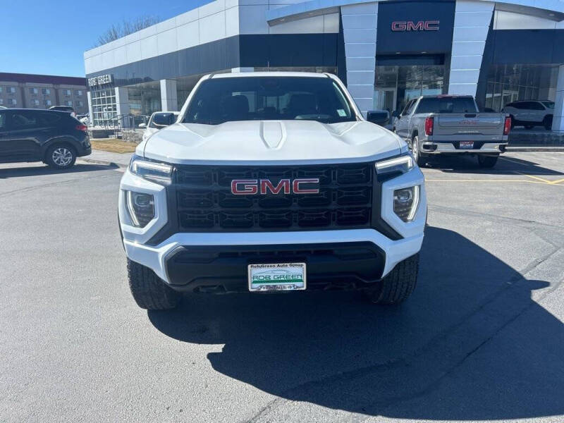 2024 GMC Canyon Elevation