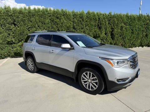 2017 GMC Acadia SLE-2
