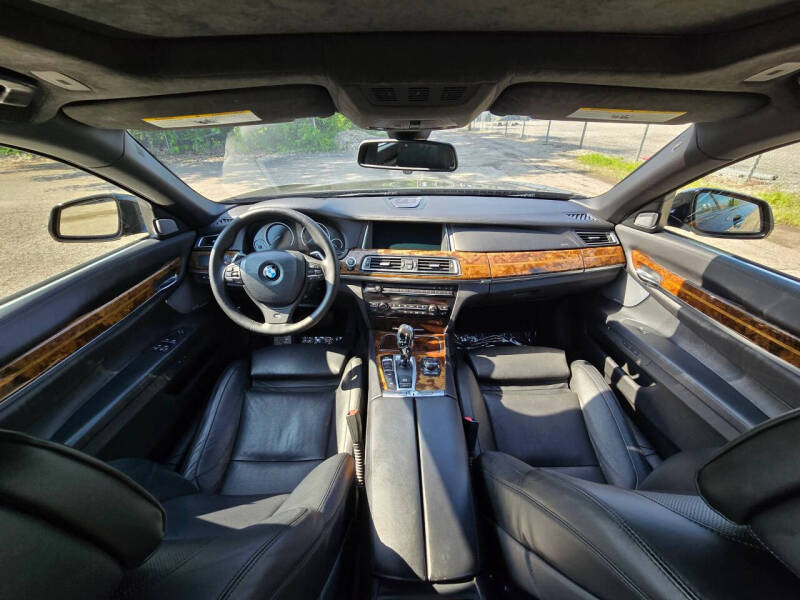 2013 BMW 7 Series