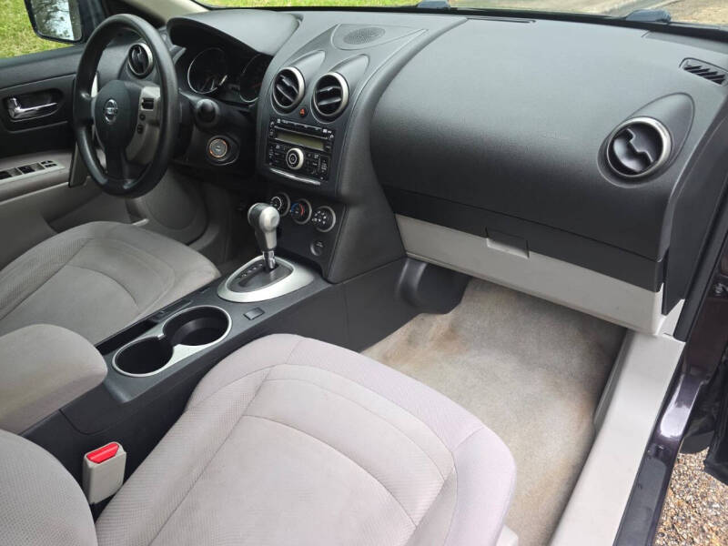 2013 Nissan Rogue S