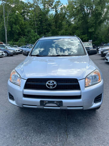 2010 Toyota RAV4 for sale at Hernandez Auto Sales in Pawtucket RI