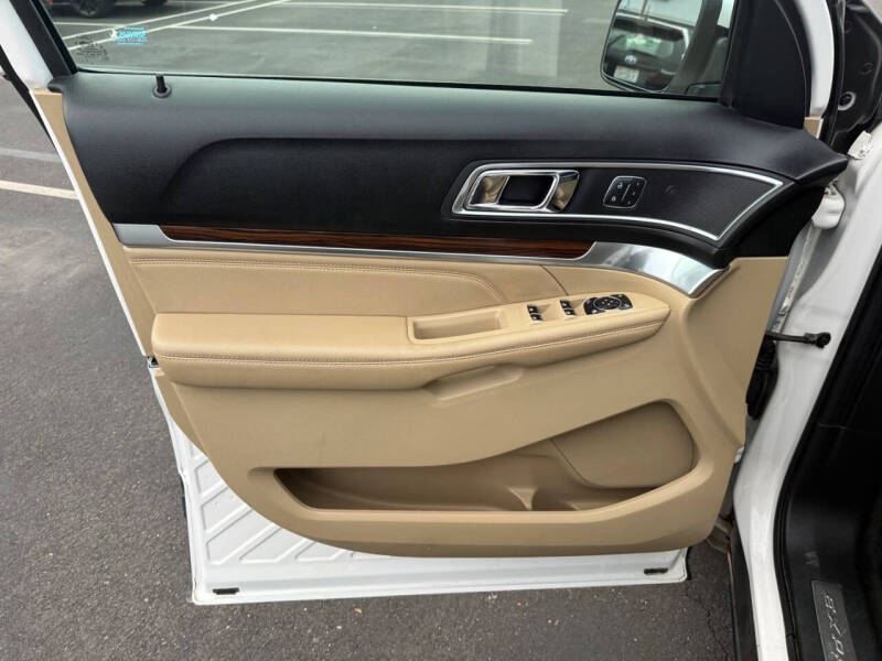 2017 Ford Explorer Limited