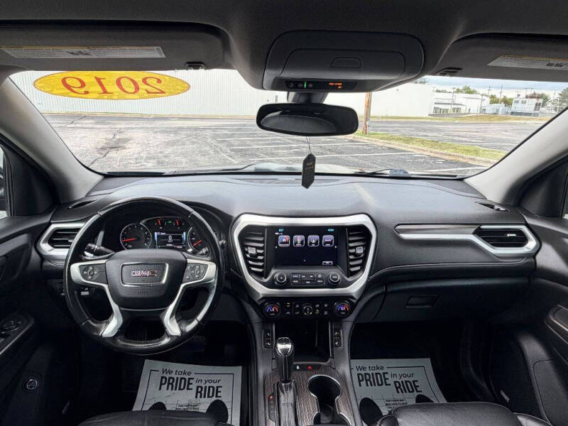 2019 GMC Acadia SLT-1
