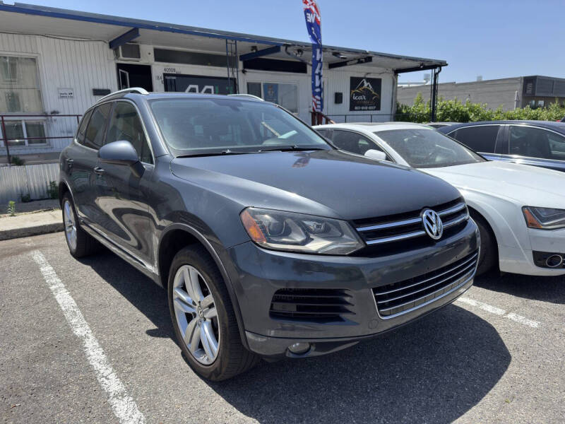 2011 Volkswagen Touareg Executive