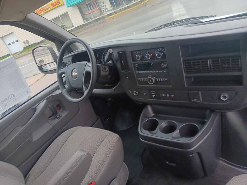2015 Chevrolet Express LT 2500
