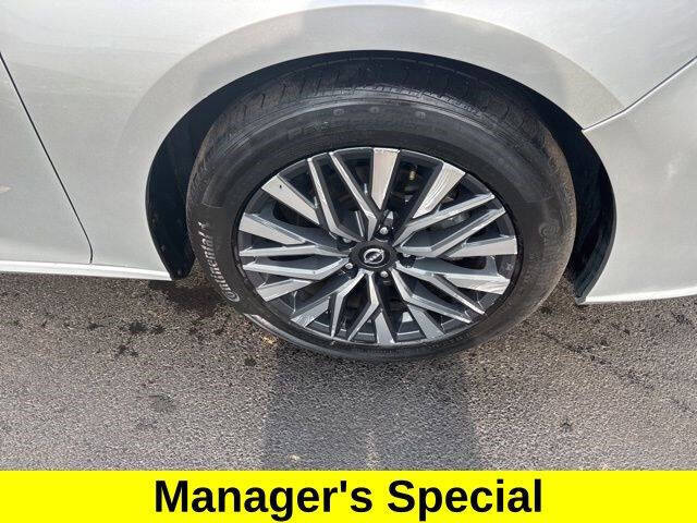 2024 Nissan Altima 2.5 SV