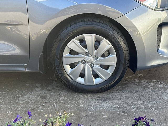 2019 Kia Rio 5-Door S