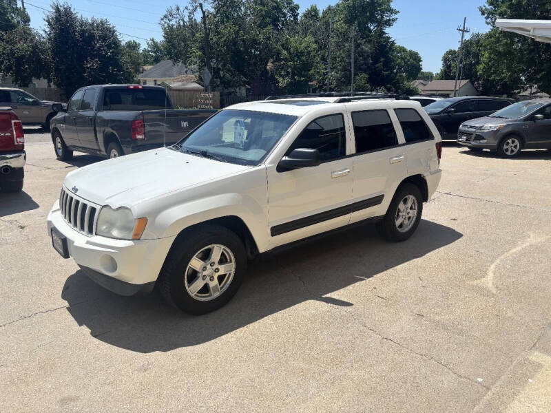 2006 Jeep Grand Cherokee Laredo