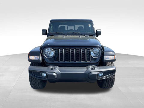 2025 Jeep Gladiator NightHawk