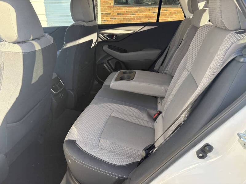 2023 Subaru Outback Premium