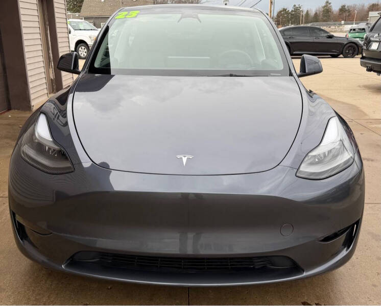 2023 Tesla Model Y Long Range