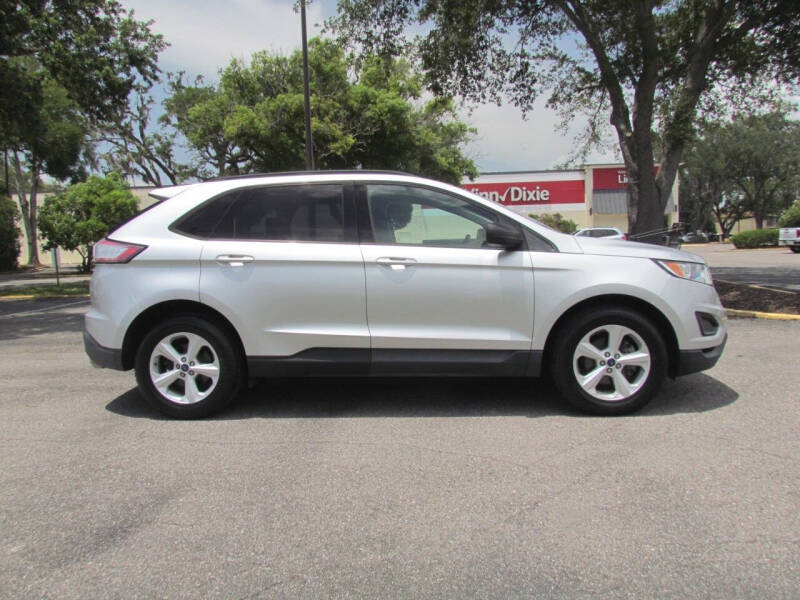 2018 Ford Edge SE