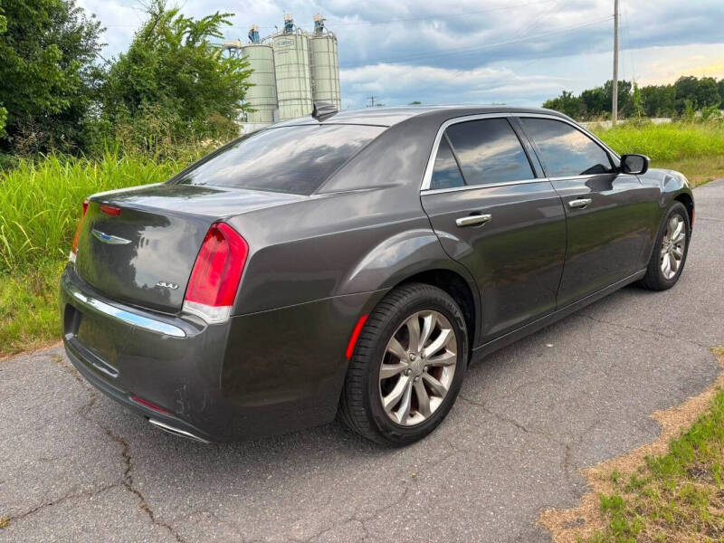 2019 Chrysler 300 Limited