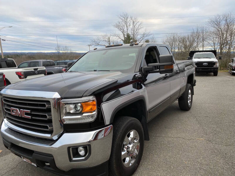 2017 GMC Sierra 2500HD SLE photo 4