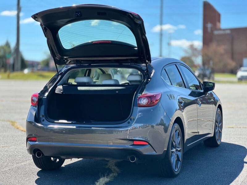 2018 Mazda MAZDA3 Grand Touring