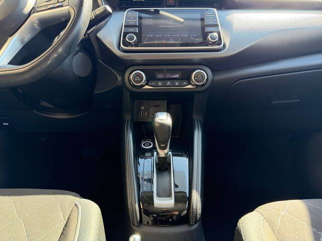 2019 Nissan Kicks SV