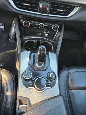 2018 Alfa Romeo Stelvio Ti