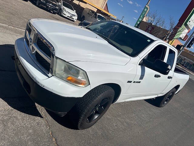 2010 RAM Ram 1500 Pickup SLT photo 3