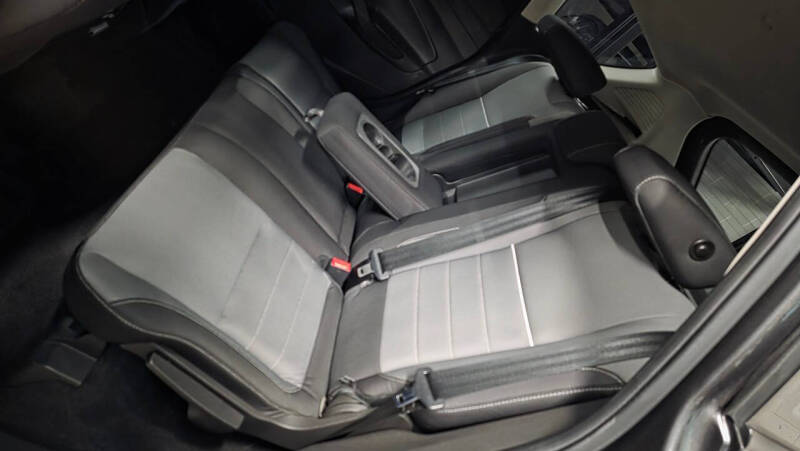 2015 Ford C-MAX Hybrid SE