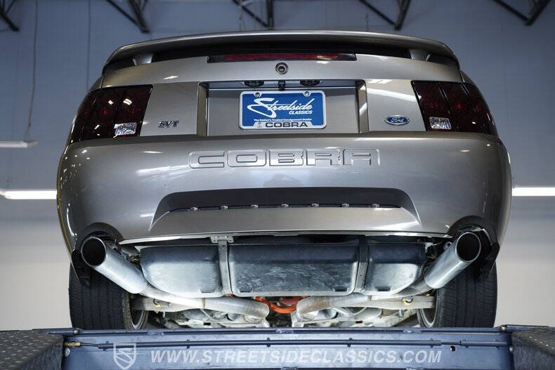 2001 Ford Mustang SVT Cobra