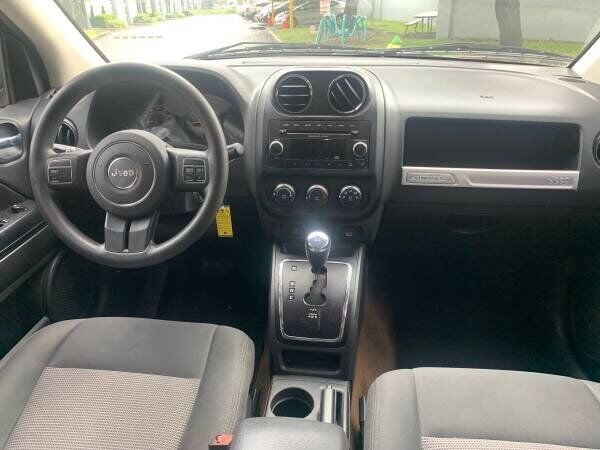 2014 Jeep Compass SUV - $8,999