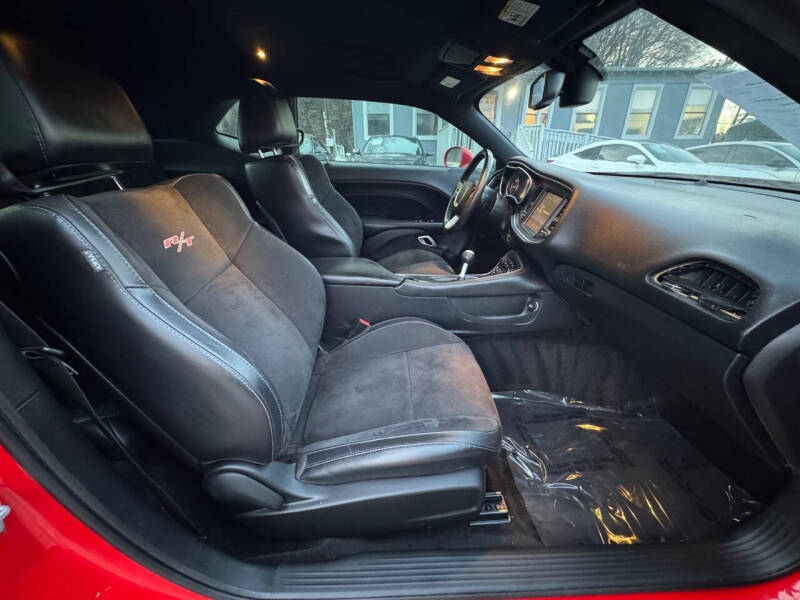 2015 Dodge Challenger R/T Plus