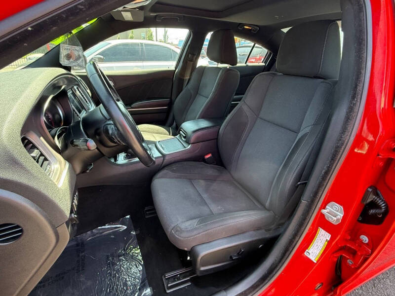 2020 Dodge Charger SXT