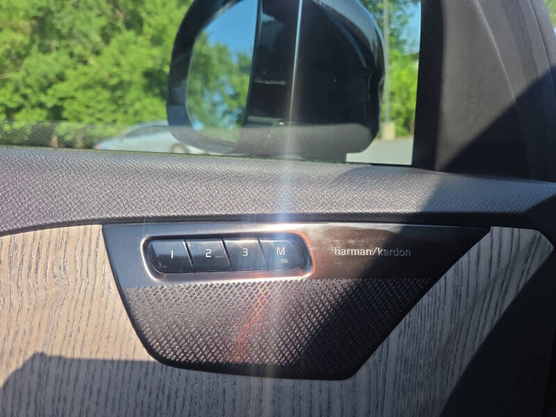 2023 Volvo XC90 B6 Plus Bright Theme 7P