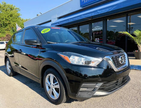 2020 Nissan Kicks S