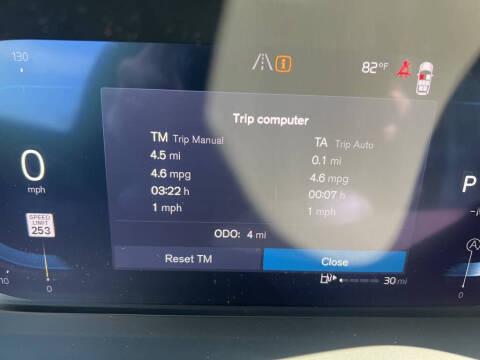 2025 Volvo XC90 B6 Plus Bright Theme 7P