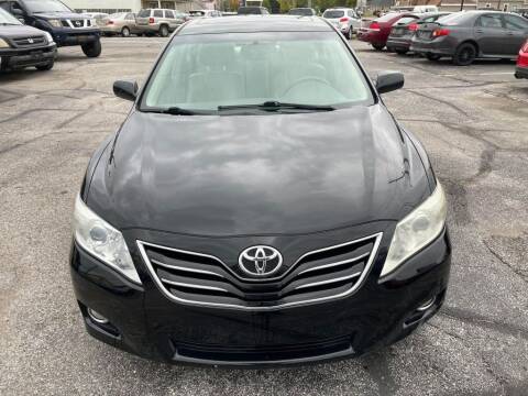 2011 Toyota Camry for sale at speedy auto sales in Indianapolis IN
