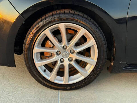 2014 Toyota Avalon XLE