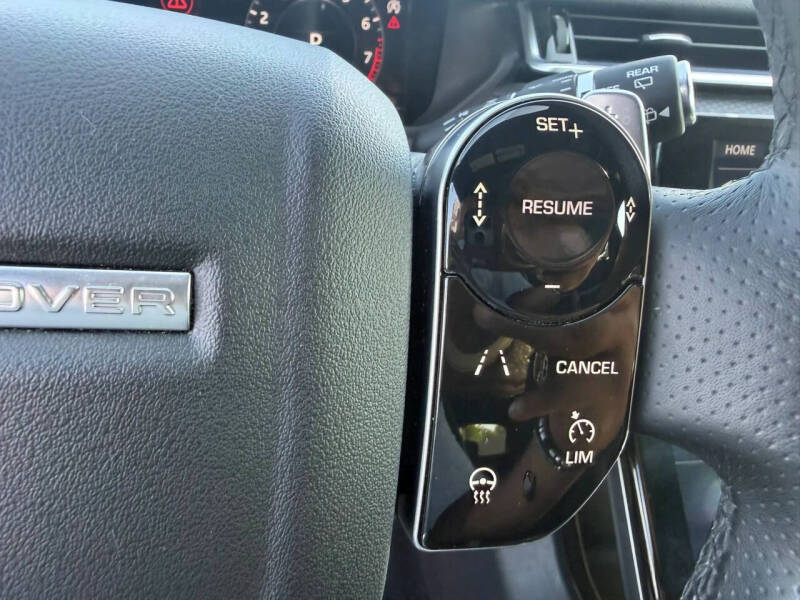 2019 Land Rover Range Rover Velar P250 R-Dynamic SE