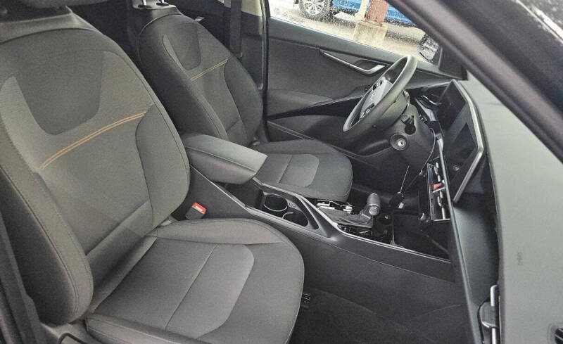 2026 Kia Niro LX
