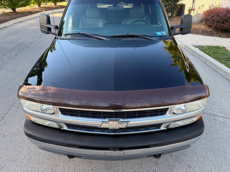 2002 Chevrolet Suburban 2500 LT